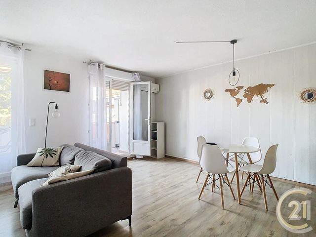 Appartement T3 à louer - 3 pièces - 59.99 m2 - PERPIGNAN - 66 - LANGUEDOC-ROUSSILLON - Century 21 Terres Catalanes