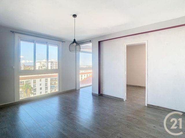 Appartement T3 à louer - 3 pièces - 60.17 m2 - PERPIGNAN - 66 - LANGUEDOC-ROUSSILLON - Century 21 Terres Catalanes