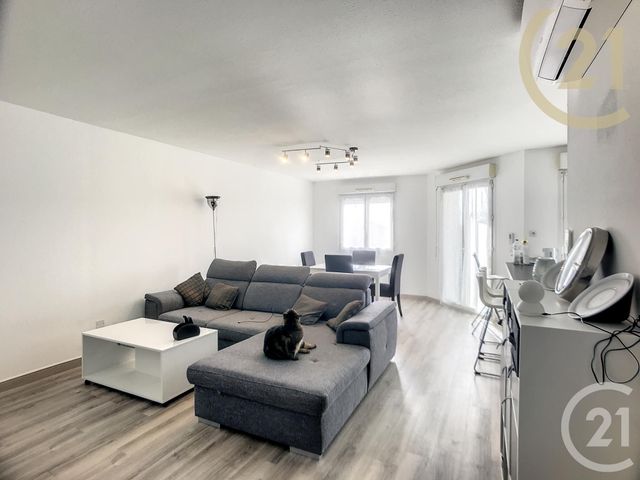 Appartement F3 à louer - 3 pièces - 71.0 m2 - PERPIGNAN - 66 - LANGUEDOC-ROUSSILLON - Century 21 Terres Catalanes