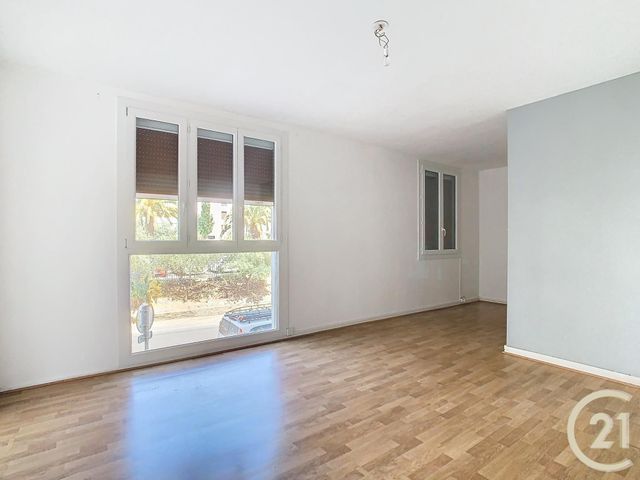 Appartement F3 à louer - 3 pièces - 69.11 m2 - PERPIGNAN - 66 - LANGUEDOC-ROUSSILLON - Century 21 Terres Catalanes