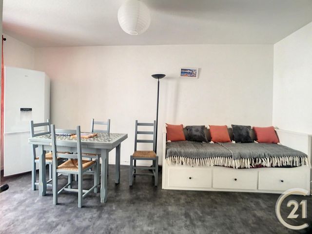 Appartement F1 à louer - 1 pièce - 27.93 m2 - PERPIGNAN - 66 - LANGUEDOC-ROUSSILLON - Century 21 Terres Catalanes