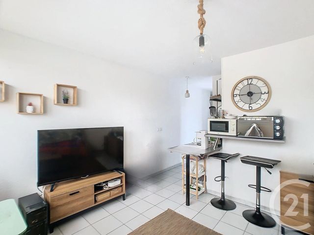 Appartement F2 à vendre - 2 pièces - 32.17 m2 - PERPIGNAN - 66 - LANGUEDOC-ROUSSILLON - Century 21 Terres Catalanes